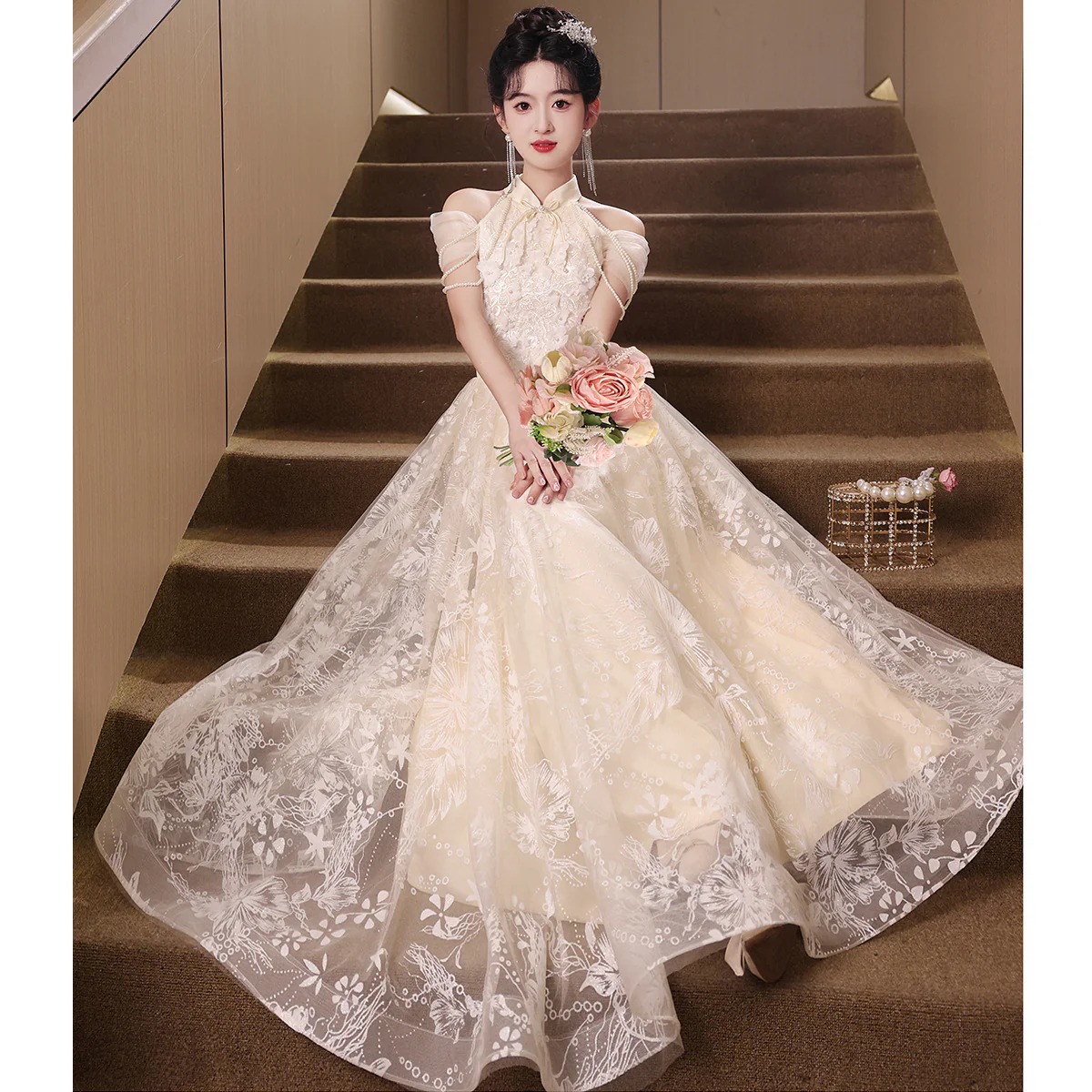 Wedding Hanfu That Blends Classic Beauty with Modern Design