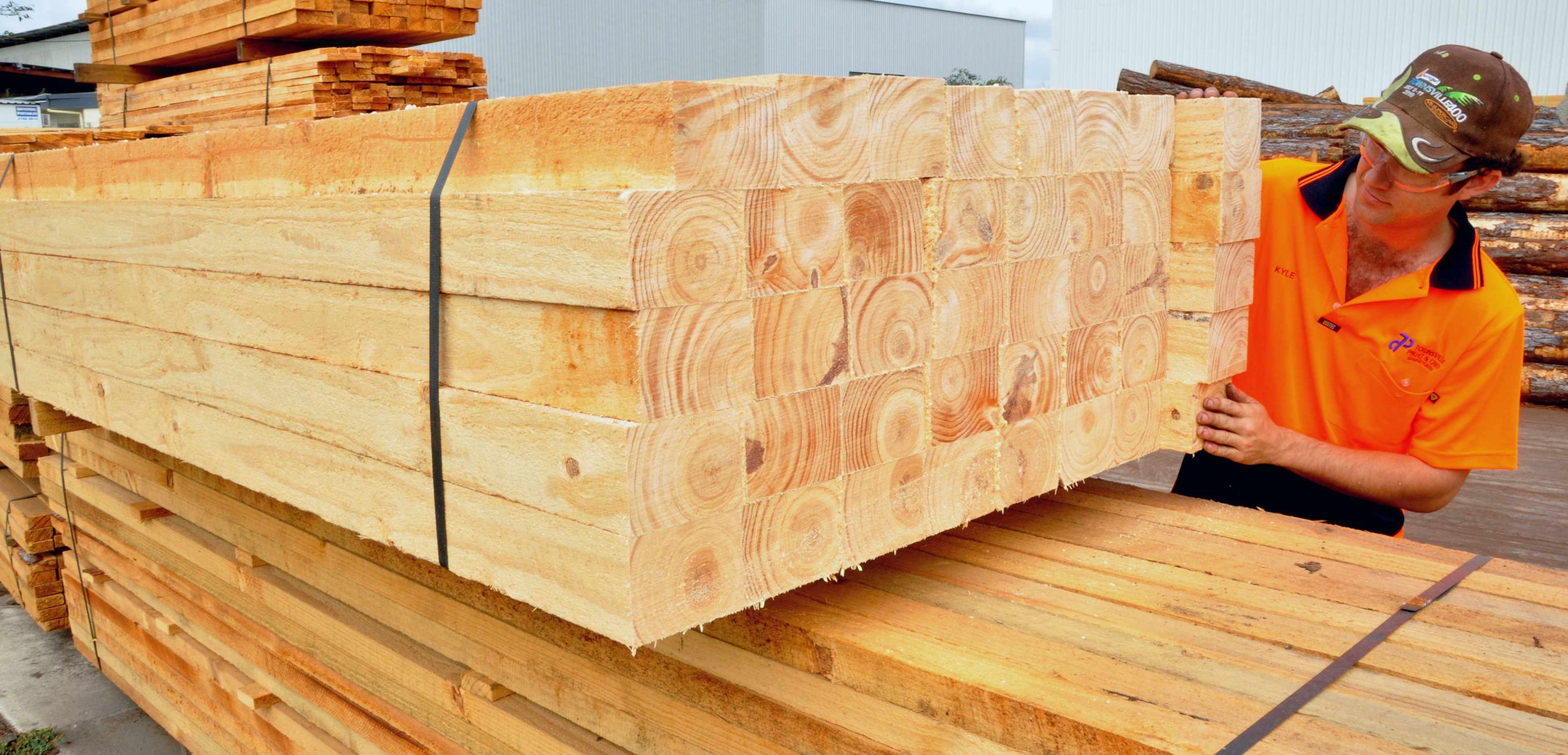 Tips for Selecting High-Quality Hardwood Dunnage for Shipping